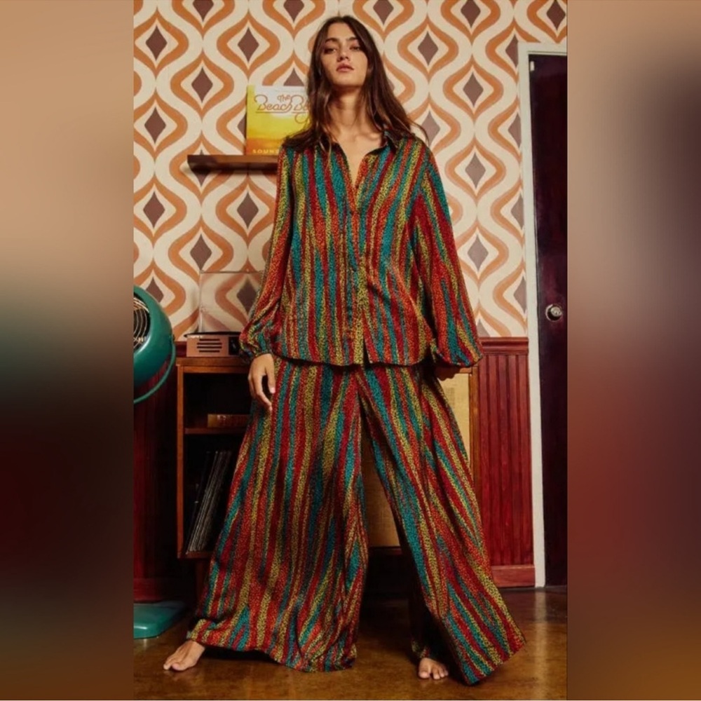Women’s 2pc Set Colorful Striped Top & Wide-Leg Pants Size Large NWT